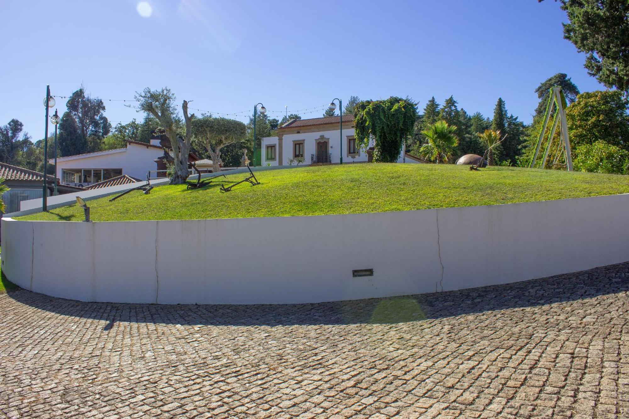 Hotel Rural Casa De Samaioes Chaves Bagian luar foto